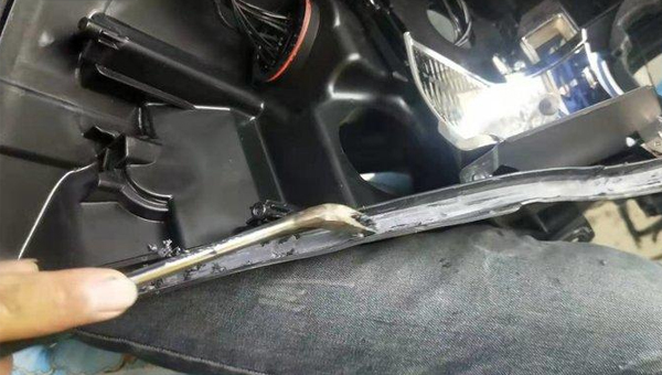 有机硅密封胶怎么清理？汇巨教您清理有机硅密封胶小妙招