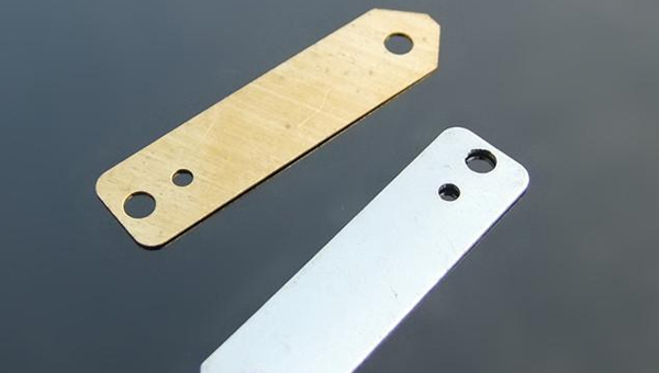 ab胶能粘金属吗？粘金属就用汇巨环氧快干ab胶强度高