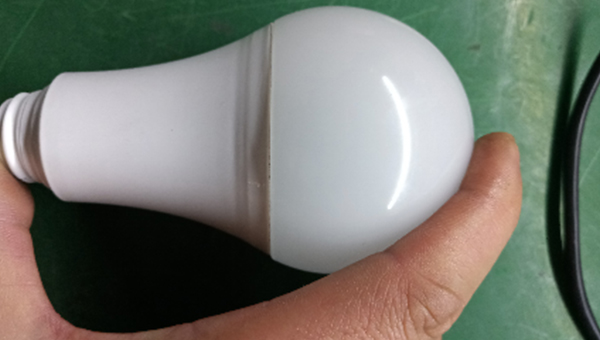 高强度有机硅密封胶,解决球泡灯PC灯罩和灯头粘接问题