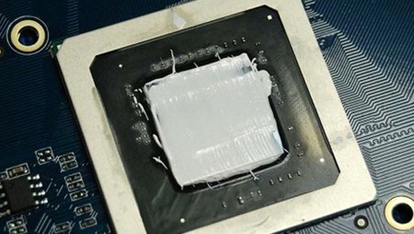 cpu为什么用到导热硅脂？