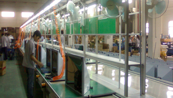 油烟机厂家CEO苦恼的秘密——找不到密封快干胶生产厂家