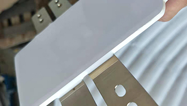 丙烯酸结构胶，强度可与焊接媲美的优异胶粘材料