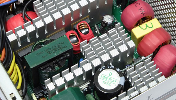 电子密封胶：保护电源模块密封防湿气、耐灰尘！