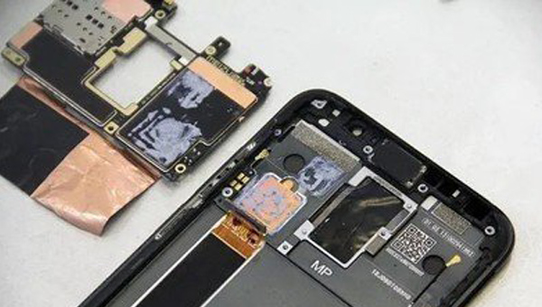 导热硅凝胶在5G设备的应用—高导热系数、耐高温！