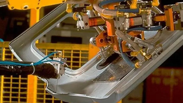 耐高温金属密封胶能够粘接铝质金属吗？密封效果防水吗？