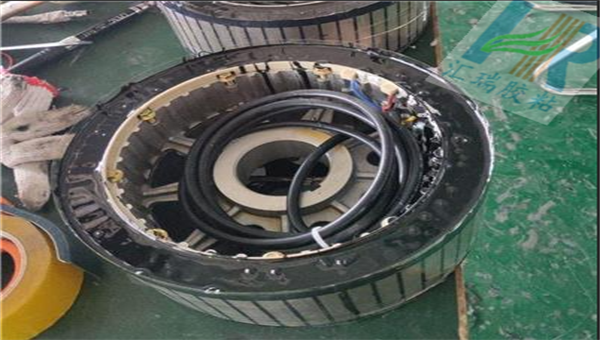 新能源电机灌封胶老化性能差的原因与改进方案