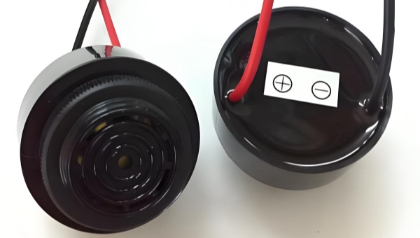 蜂鸣器灌注推荐使用HJ-371环氧灌封胶绝缘抗压附着力强