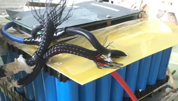 电动车锂电池密封胶