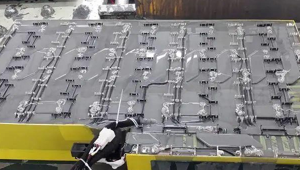 有机硅导热灌封胶，助力新能源动力电池进行热管理的理想材料