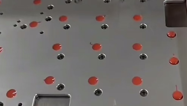 HJ-739耐高温有机硅密封胶，HJ-739耐高温有机硅密封胶破解蒸汽熨斗铸铝底板漏汽难题