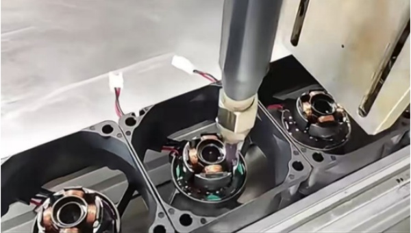 环氧树脂灌封胶，环氧树脂灌封胶流动性不好怎么办？