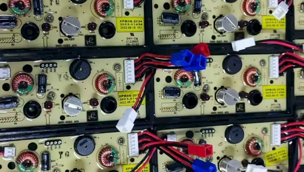 HJ-5011PU灌封胶，家电控制器封装就用HJ-5011PU灌封胶流动性好耐冷热冲击